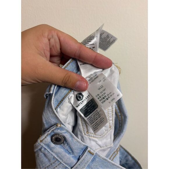 Levis 501 Short - Picture 5 of 5